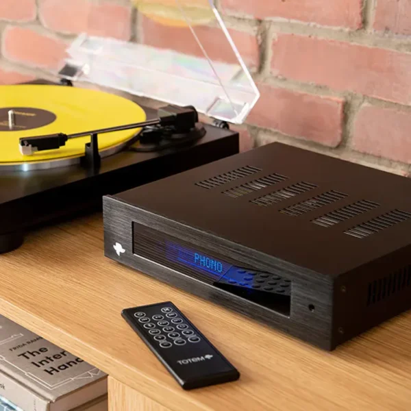 Totem-KIN-AMP-Bluetooth-Stereo-Amplifier-Black-Interior-Closeup