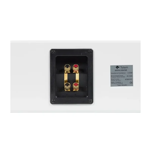 totem-Bison-Center-satin-white-back-closeup