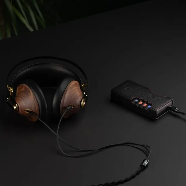 Meze-Audio-99-Classics-2nd-Gen-mojo