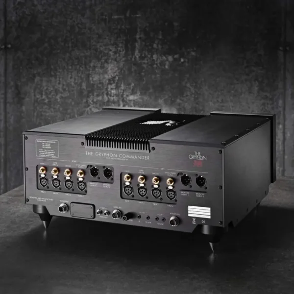 GRYPHON_COMMANDER_PRE_POWER_back