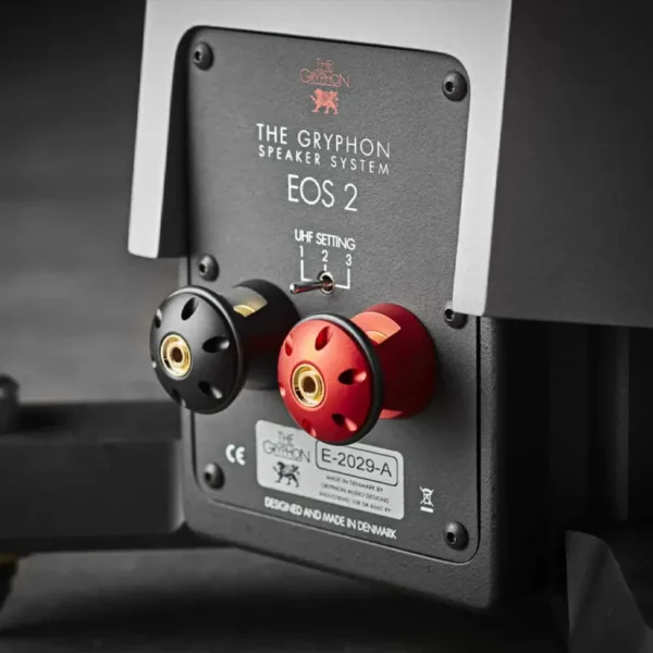 gryphon-EOS-2-closeup