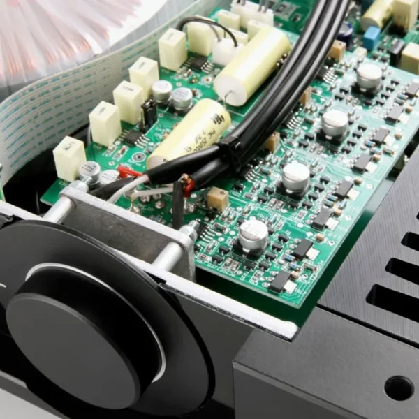 Rega-Aethos-open-closeup