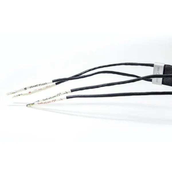 tellurium-q-Ultra Silver-II-Speaker-Cable-3
