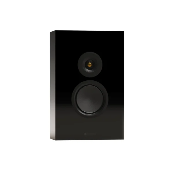 ma_silver_8g_on-wall_black_iso_1