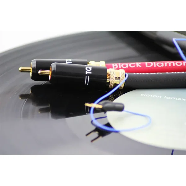 Black-Diamond-Phono-RCA-3